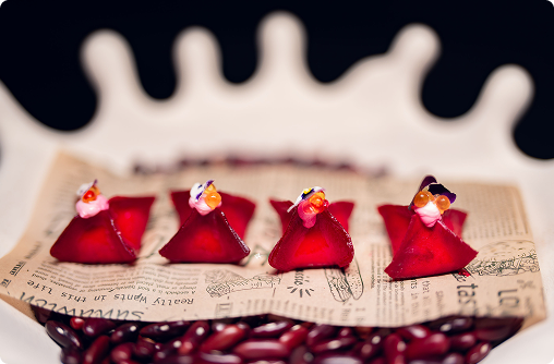 A culinary presence that elevates without competing.